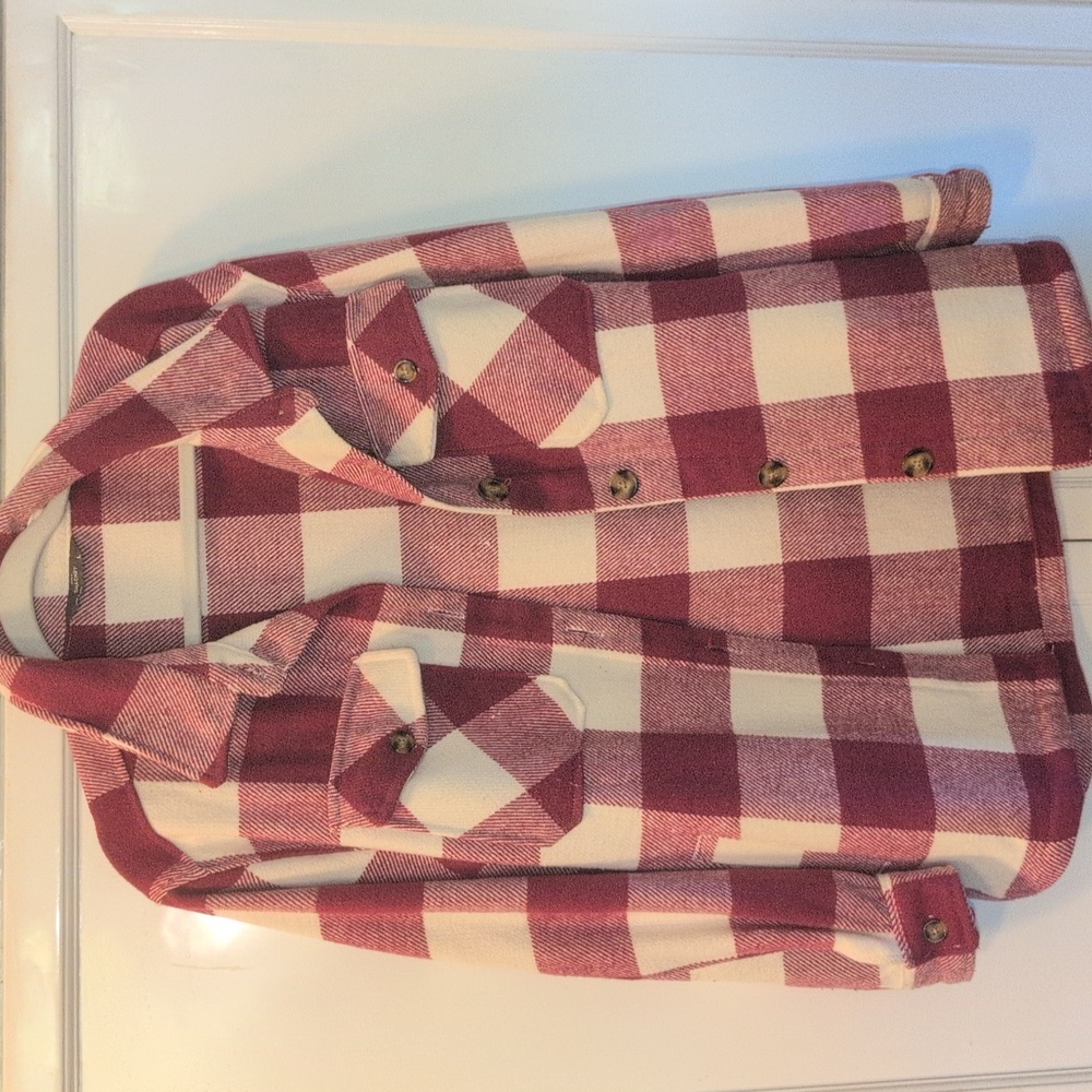 Ladies Traditional Plaid Shaket